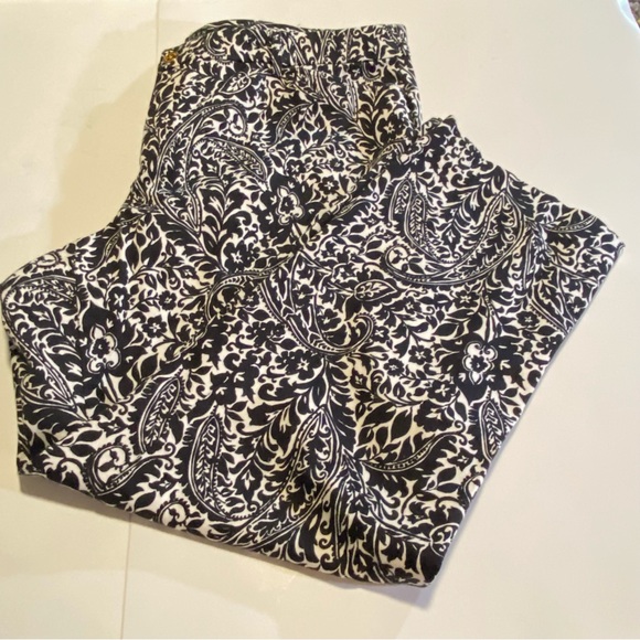 Lauren by Ralph Lauren floral stretch pants, 3 pocket GUC SZ 16W nice pants - Picture 2 of 11